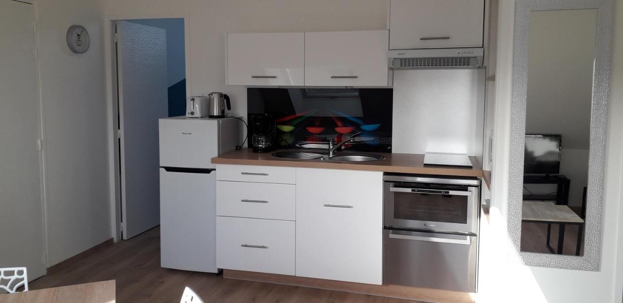 L'Escale Au Coteau Apartment Sucé Екстериор снимка